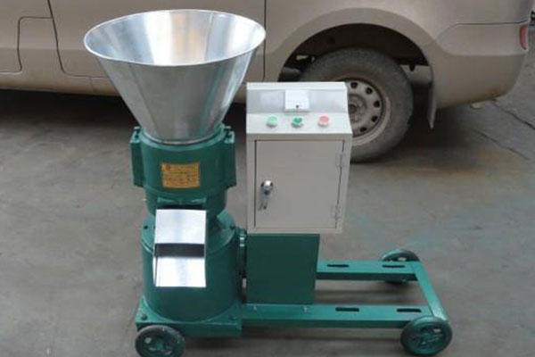 多功能飼料顆粒機(jī)